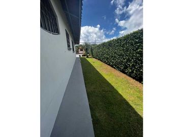 VENDO CASA EN UNA EXCELENTE URBANIZACION DAVID
