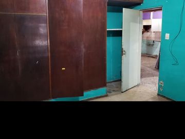 Casa PH en venta en Isidro Casanova