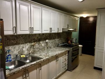 SE VENDE CASA EN CONDADO DEL REY TUMBA MUERTO