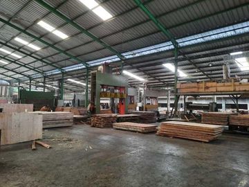 Pabrik Kayu di Kecamatan Grinsing, Batang, Jawa Tengah, Batang