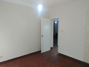 Departamento Tipo Casa en venta en Lanus Este
