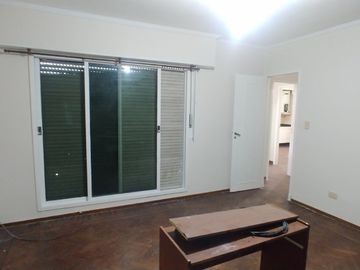 Departamento Tipo Casa en venta en Lanus Este