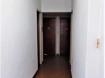 Venta Departamento 2 Ambientes Amplios Abasto