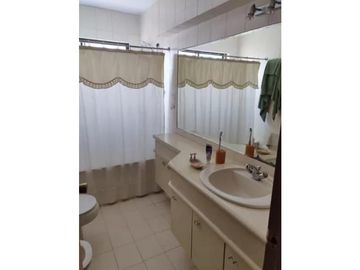 SE VENDE HERMOSO Y AMPLIO DEPTO UBICADO EN CALLE 3 NORTE CON LIBERTAD