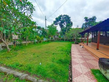 Rumah Villa Alam Pedesaan Tanah Luas 850 Jalan Magelang