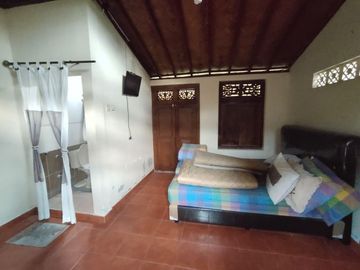 Rumah Villa Alam Pedesaan Tanah Luas 850 Jalan Magelang