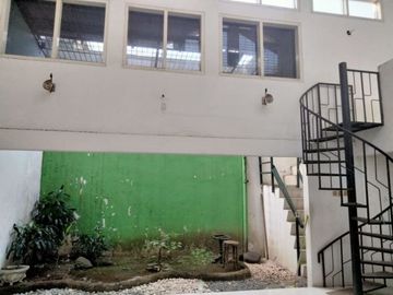 Rumah Rungkut Asri Murahhh 1.75 M Negoo