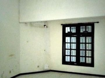 Rumah Rungkut Asri Murahhh 1.75 M Negoo