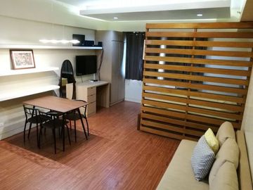 FOR SALE: Fully Furnished One Bedroom (1BR) Unit in Morgan Suites McKinley Hill Taguig