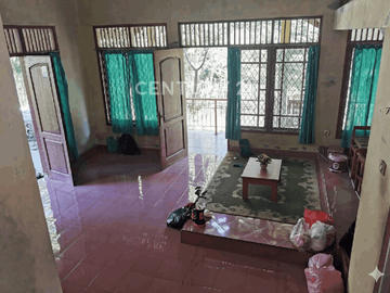 Rumah Dengan Tanah Yang Luas Dan Akses Mudah Di Cibening  Bogor