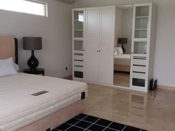 DiJual Rumah Murah Siap Huni di Taman Venesia Sentul City