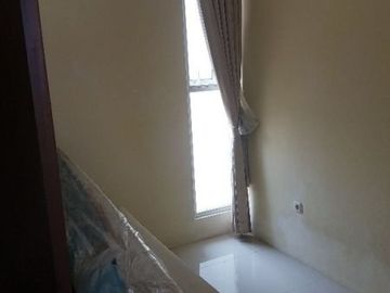Rumah 2 lantai siap huni lokasi strategis di pondok melati bekasi