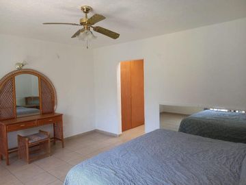 CASA EN VISTA HERMOSA CUERNAVACA, MORELOS (Zona dorada)