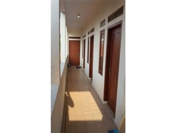 Di jual rumah sangat murah dekat hotel di ciumbuleuit