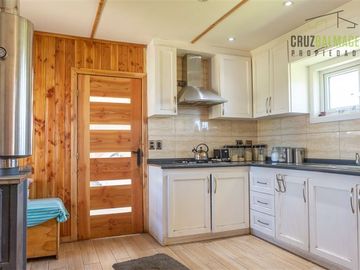 Casa en venta de 5 dorm. en Llanquihue