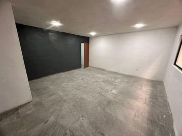 BODEGA EN VENTA ZONA INDUSTRIAL EJE 130