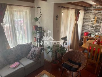 Casa en venta de 4 dorm. en Teno (35555)