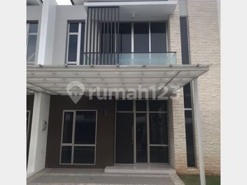 Disewa Rumah Pik 2 Cluster Tampa Uk 8x15 Ada 5 AC 2 lantai Ready