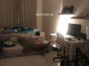 Disewakan Rumah 2 Lantai Di Dalam Cluster Emerald Bintaro Jaya