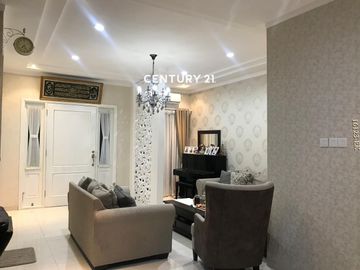 Disewakan Rumah 2 Lantai Di Dalam Cluster Emerald Bintaro Jaya