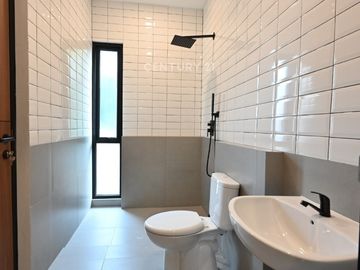 Dijual Rumah Siap Huni Strategis Nempel Bintaro Sektor 2