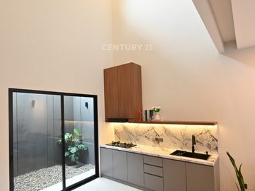 Dijual Rumah Siap Huni Strategis Nempel Bintaro Sektor 2