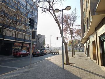 Venta Local Comercial comuna Santiago 118mt2 Local Esquina