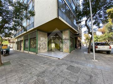 Venta Local Comercial comuna Santiago 118mt2 Local Esquina
