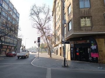 Venta Local Comercial comuna Santiago 118mt2 Local Esquina