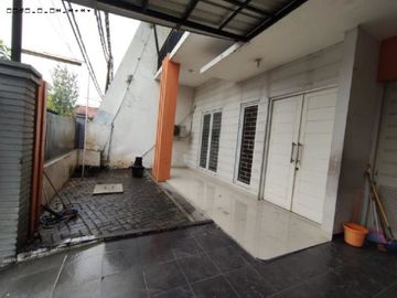 Rumah Nginden Intan Timur Row Jalan Lebar