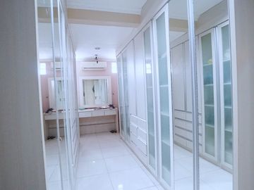 Dijual Rumah dengan Luas 899m2 di Cipete Jaksel