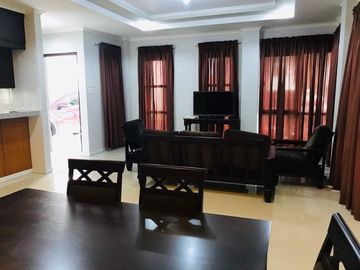 Five Bedroom 2-Storey Furnished House with pool for RENT in Hensonville Angeles City near Clark