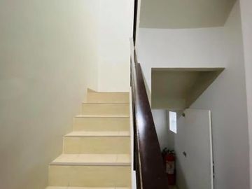 Five Bedroom 2-Storey Furnished House with pool for RENT in Hensonville Angeles City near Clark