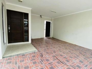 Five Bedroom 2-Storey Furnished House with pool for RENT in Hensonville Angeles City near Clark
