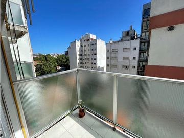En venta departamento de 1 ambiente zona Güemes