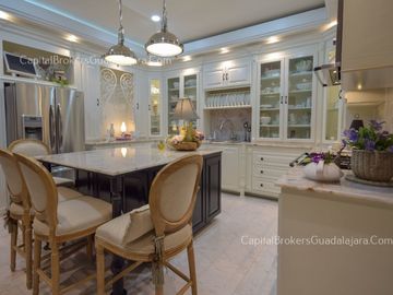 Casa Lujo en venta o renta en el Palomar panorámica,  el Palomar Zona Sur
