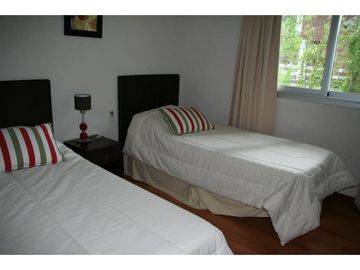 PINAMAR TERRAZAS AL GOLF CASA 7 AMBIENTES