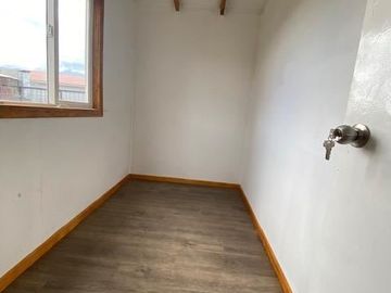 Casa en Venta con 2 dpto c/u de 2 dorm. en Puerto Natales