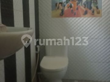Rumah 1 Lantai, Dekat Pintu Tol Limo, Free Tanah 60Meter²