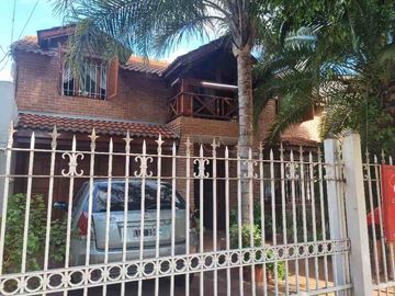 Chalet en venta en Parque Quirno