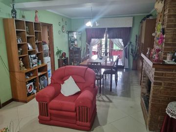 Chalet en venta en Parque Quirno