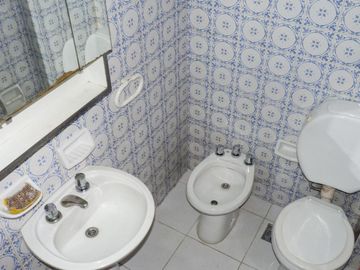 Departamento en Venta - Monoambiente Luminoso en Balvanera.