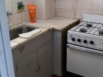 EXCELENTE MONOAMBIENTE LUMINOSO EN CABALLITO APTO PROFESIONAL