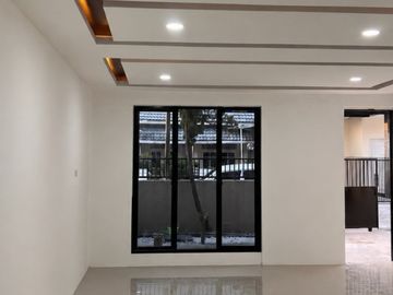 Nginden New Renovasi Tengah Kota Murah