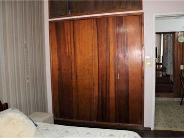 Casa PH en venta en Villa Dominico