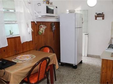 Casa PH en venta en Villa Dominico