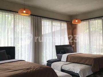 Villa Cafe Resort Ala Bali Ramai Beroperasi di Wisata Alam Gunung Pancar Sentul