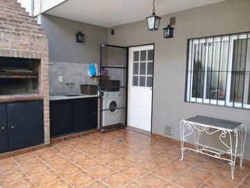Duplex en venta en Parque Johnston