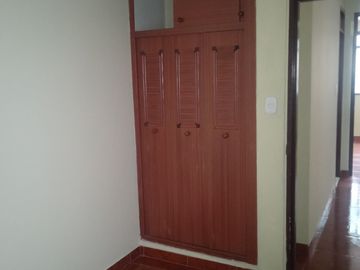 casa en venta en santa teresita. Cod V10196