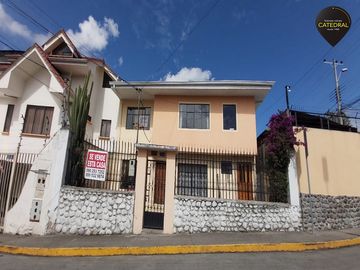 Casa de venta en Totoracocha /Hurtado de Mendoza – código:18591